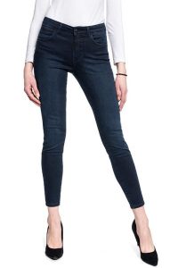 SPODNIE DAMSKIE WRANGLER SKINNY SOFT BLUE W28KJV51J 112128286. Niebieskie rurki Wrangler, z jeansu. Za 199,99 zł.