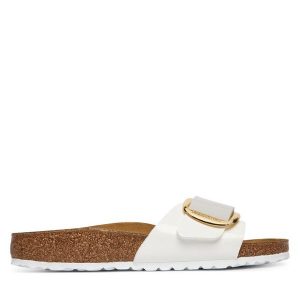 Klapki Birkenstock. Białe klapki Birkenstock, bez wzorów, bez obcasa. Za 469,99 zł.
