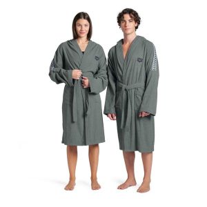 Szlafrok Arena Team Stripe Robe. Szare szlafroki Arena, m, bez wzorów, bez kaptura. Za 219,99 zł.