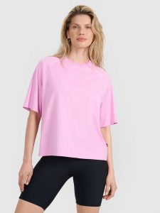 4F T-shirt oversize gładki damski - różowy L. Czerwone t-shirty 4f, l, bez wzorów, z bawełny, bez kołnierzyka, bez ramiączek. W wyprzedaży za 39,99 zł.
