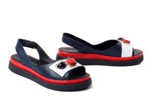 BOMBONELLA 745.07 T11 T SYH granatowy, sandały damskie. Niebieskie sandały Bombonella, bez wzorów, ze skóry, bez obcasa, na obcasie, bez zapięcia. Za 294,90 zł.