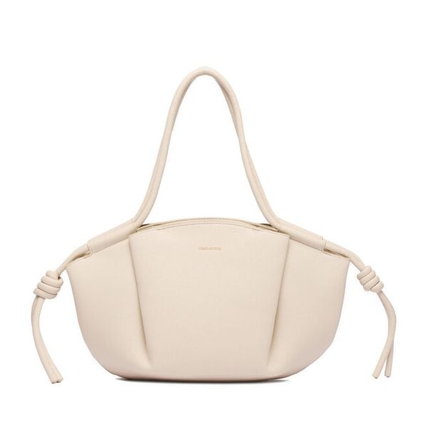 Torebka GINO ROSSI. Torebki klasyczne Gino Rossi, bez wzorów, bez dodatków. Za 299,99 zł.