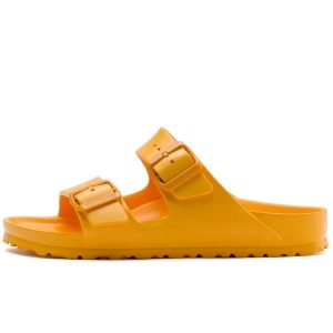 Klapki Birkenstock Arizona Eva Dorosłych. Brązowe klapki Birkenstock, bez wzorów, z materiału, bez obcasa. Za 279,55 zł.