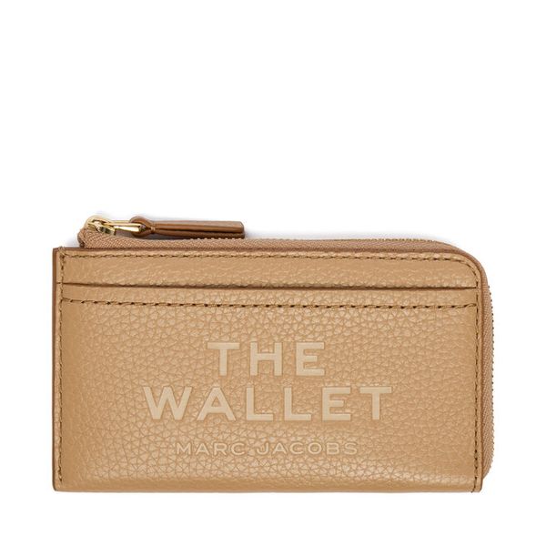 Bilonówka Marc Jacobs. Brązowe portfele Marc Jacobs, bez wzorów. Za 469,99 zł.