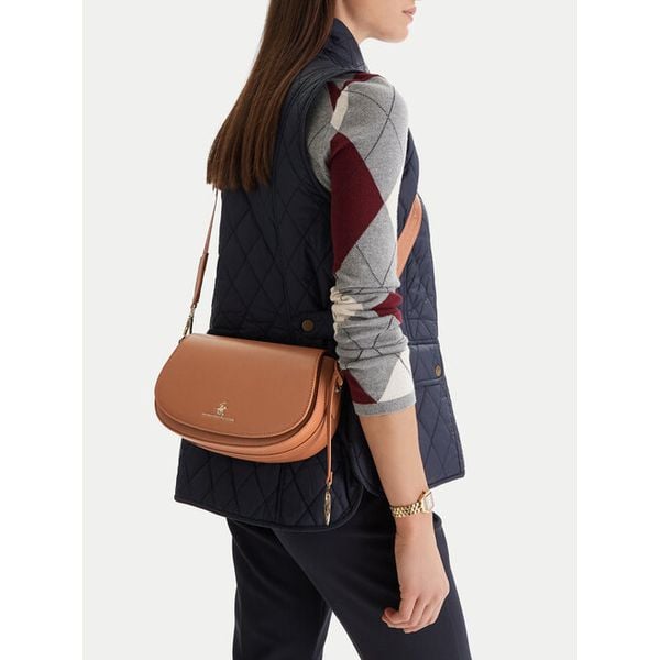 Torebka Beverly Hills Polo Club. Brązowe listonoszki Beverly Hills Polo Club, bez wzorów, bez dodatków. Za 179,99 zł.