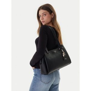 Torebka Guess. Czarne torebki klasyczne Guess, z aplikacjami, bez dodatków. Za 659,99 zł.