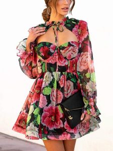 Milan Kiss Sukienka ze wzorem rozmiar: XL. Sukienki Milan Kiss, xl, bez wzorów, bez kołnierzyka, bez ramiączek, mini, rozkloszowane. Za 109,78 zł.
