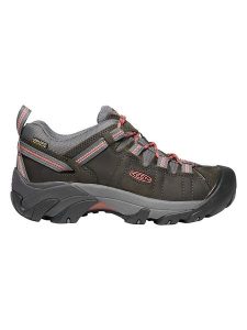 Keen Buty turystyczne "Targhee II" w kolorze antracytowym rozmiar: 39,5. Czarne buty trekkingowe Keen, z materiału, bez zapięcia. Za 122,96 zł.