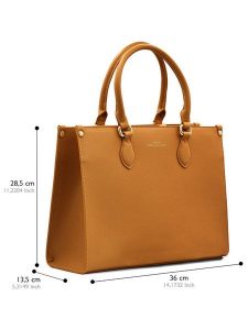 ATELIERS SAINT GERMAIN Skórzana torebka w kolorze jasnobrązowym - 36 x 28,5 x 13,5 cm rozmiar: onesize. Brązowe torebki klasyczne ATELIERS SAINT GERMAIN, bez wzorów, z materiału, bez dodatków. Za 630,99 zł.