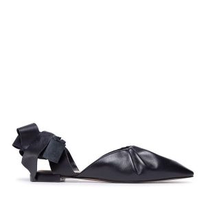 Baleriny QUAZI. Czarne balerinki QUAZI, bez wzorów, bez obcasa, bez zapięcia. Za 209,99 zł.