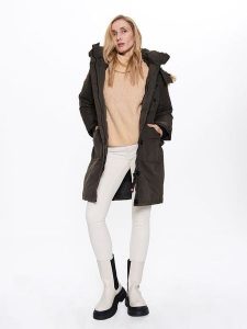 CANADA weather gear Parka w kolorze khaki rozmiar: M. Brązowe płaszcze CANADA weather gear, m, bez wzorów, bez kaptura. Za 304,99 zł.