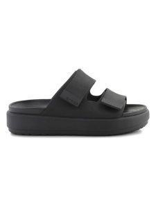 Crocs Klapki "Brooklyn Luxe" w kolorze czarnym rozmiar: 38/39. Czarne klapki Crocs, bez wzorów, z otwartym noskiem, bez obcasa. Za 202,03 zł.