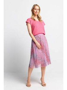 Rich & Royal Sweter w kolorze różowym rozmiar: M. Różowe swetry oversize Rich & Royal, m, bez wzorów, ze splotem, bez ramiączek. Za 193,24 zł.