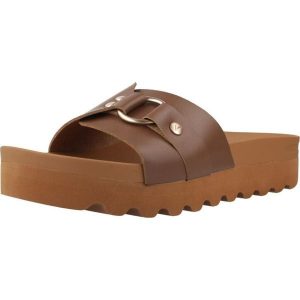 Sandały REEF VISTA HI SADIE Brązowy. Brązowe buty trekkingowe Reef, bez wzorów, z syntetyku, bez obcasa, bez zapięcia. Za 277,99 zł.