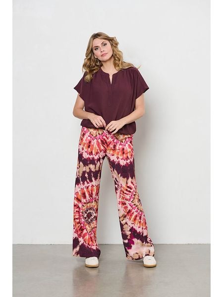 &Co Woman Spodnie ze wzorem rozmiar: XL. Spodnie z wysokim stanem &Co Woman, bez wzorów, z materiału, z podwyższonym stanem. Za 166,49 zł.