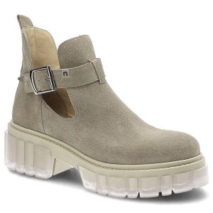 Beżowe Botki Nessi Modne Skórzane Buty Damskie. Brązowe botki Nessi, z aplikacjami, ze skóry, bez obcasa, na płaskiej podeszwie, bez zapięcia. Za 289,00 zł.