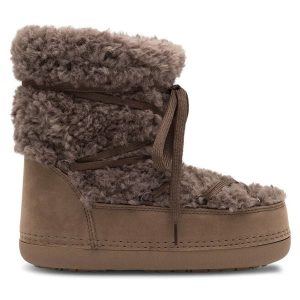 Śniegowce DeeZee. Brązowe buty zimowe DeeZee, bez obcasa, bez zapięcia. Za 89,99 zł.