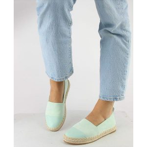 Foreverfolie Espadryle w kolorze miętowym rozmiar: 38. Zielone espadryle Foreverfolie, bez wzorów, bez obcasa. Za 76,03 zł.