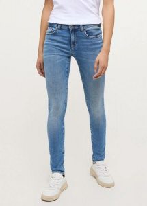 Damskie Spodnie Jeansowe Mustang Style Quincy Skinny Denim Blue 1013600 5000 402. Niebieskie rurki Mustang, z denimu. Za 219,99 zł.