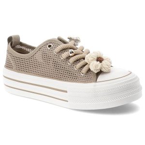 Sneakersy damskie Filippo, cholewka z materiału tekstylnego siateczkowego wiązanie z przodu na solidnej podeszwie, beżowe, DTN7855/26. Brązowe trampki Filippo, bez wzorów, bez zapięcia. Za 119,00 zł.