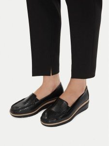 Go Soft Półbuty CEO-WS6529-01 Czarny. Czarne półbuty Go Soft, bez wzorów, ze skóry, bez obcasa, na płaskiej podeszwie, bez zapięcia. Za 139,99 zł.