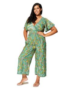 Aller Simplement Kombinezon w kolorze zielonym rozmiar: 42/44. Zielone kombinezony Aller Simplement, bez wzorów, bez kołnierzyka, bez ramiączek. Za 123,82 zł.