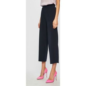 Vero Moda - Spodnie. Spodnie z wysokim stanem marki Vero Moda. W wyprzedaży za 99,90 zł.