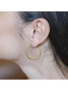 MOODE Kolczyki-kreole "Romy" rozmiar: onesize. Żółte kolczyki MOODE, ze stali. Za 39,99 zł.