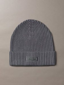 Calvin Klein czapka z dzianiny z zawartością kaszmiru Kobiety Bawełna szary, ONE SIZE. Szare czapki Calvin Klein, z aplikacjami, z bawełny. Za 139,95 zł.