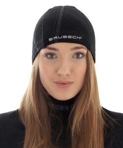 Czapka wełniana unisex Brubeck ACTIVE WOOL. Czarne czapki Brubeck, bez wzorów, z dzianiny. Za 59,99 zł.