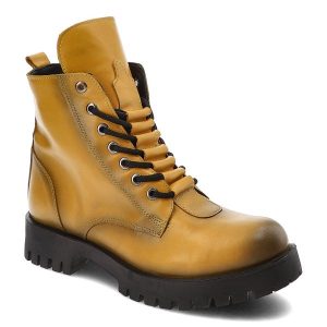 Żółte Botki Artiker Stylowe Obuwie Damskie. Żółte botki ARTIKER, bez wzorów, z materiału, bez obcasa, bez zapięcia. Za 319,00 zł.