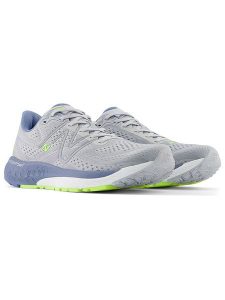 New Balance Buty "FreshFoam x 880" w kolorze szarym do biegania rozmiar: 41,5. Szare buty sportowe New Balance, bez wzorów, z materiału, bez zapięcia, do biegania. Za 364,56 zł.