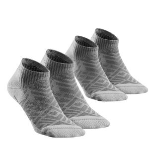 Skarpety turystyczne Quechua Hike 100 krótkie x2. Szare skarpetki QUECHUA, bez wzorów, z bawełny. Za 34,99 zł.