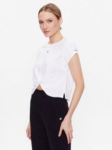 Converse T-Shirt Star Chevron Twist 10024546-A02 Biały Cropped Fit. Białe t-shirty Converse, l, bez wzorów, z bawełny, bez kołnierzyka, bez ramiączek. Za 99,99 zł.