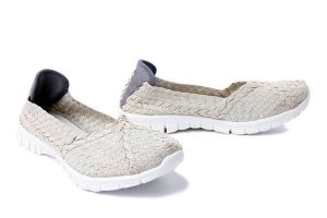 ROCK SPRING CARIOCA lt gold, półbuty letnie damskie. Żółte półbuty Rock Spring, na lato, bez wzorów, bez obcasa, bez zapięcia. Za 175,92 zł.