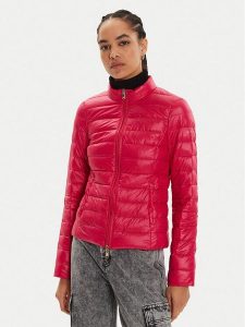 Patrizia Pepe Kurtka puchowa CO0178/A503-M513 Różowy Regular Fit. Czerwone kurtki Patrizia Pepe, m, bez wzorów, z puchu, bez kaptura. Za 579,99 zł.