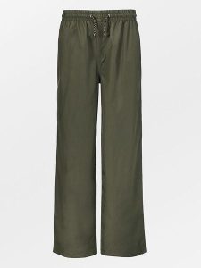 Becksöndergaard Spodnie przeciwdeszczowe "Solid Maggie" w kolorze khaki rozmiar: L. Brązowe spodnie dresowe Becksöndergaard, l, bez wzorów, outdoorowe. Za 150,95 zł.