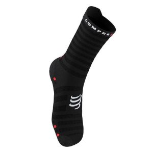 Skarpety do biegania Compressport Pro Racing v4.0 UL Run High. Czarne skarpetki Compressport, bez wzorów. Za 93,99 zł.