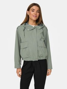 ONLY Kurtka przejściowa Mamba 15308621 Zielony Regular Fit. Zielone kurtki ONLY, xs, bez wzorów, z syntetyku, bez kaptura. Za 249,99 zł.