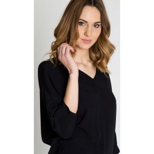 Czarna bluzka z dekoltem w literkę V BIALCON. Bluzki marki BIALCON. W wyprzedaży za 175,00 zł.