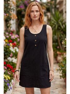 SOULSHAE Sukienka w kolorze czarnym rozmiar: XXL. Czarne sukienki SOULSHAE, na co dzień, xxl, bez wzorów, bez kołnierzyka, bez ramiączek, mini, proste. Za 100,95 zł.