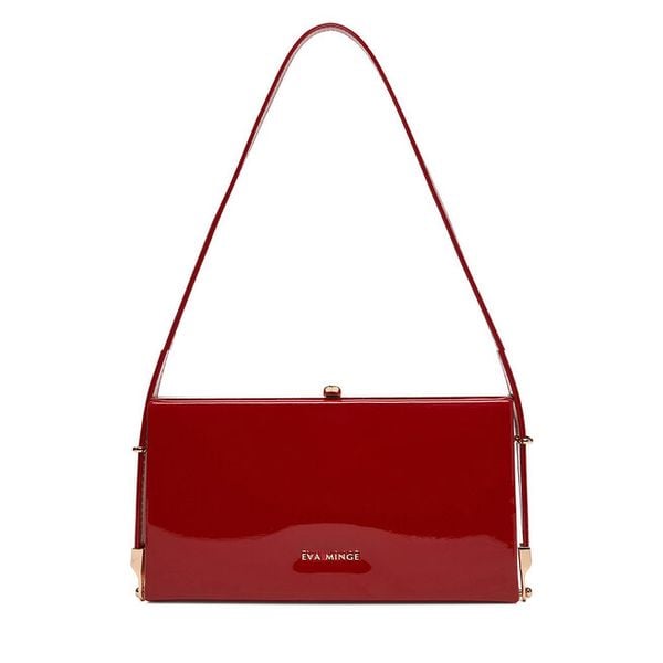 Torebka Eva Minge. Czerwone torebki klasyczne Eva Minge, bez wzorów, bez dodatków. Za 199,99 zł.