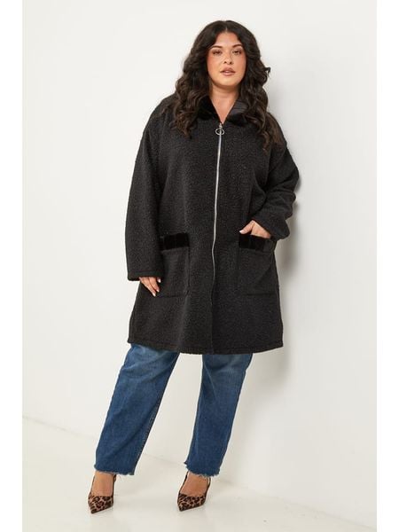 Curvy Lady Kurtka przejściowa w kolorze czarnym rozmiar: 48/50. Czarne kurtki Curvy Lady, bez wzorów, bez kaptura. Za 191,88 zł.