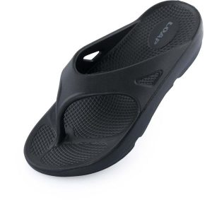 Damskie klapki Loap Kara czarne. Czarne klapki LOOP, bez wzorów, bez obcasa. Za 141,99 zł.