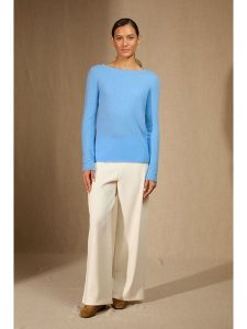 Perfect Cashmere Kaszmirowy sweter "Megan" w kolorze błękitnym rozmiar: M. Niebieskie swetry oversize Perfect Cashmere, m, bez wzorów, z kaszmiru, bez ramiączek. Za 347,99 zł.