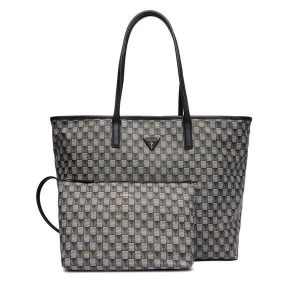 Torebka Guess. Czarne shopper bag Guess, z aplikacjami, bez dodatków. Za 519,99 zł.