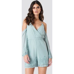 NA-KD Boho Kombinezon ze zdobieniami - Green. Kombinezony marki NA-KD Boho. W wyprzedaży za 72,88 zł.