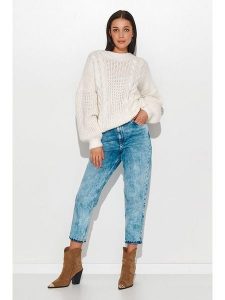 Nominou Sweter w kolorze kremowym rozmiar: onesize. Brązowe swetry oversize Nominou, bez wzorów, z wełny, bez ramiączek. Za 140,20 zł.