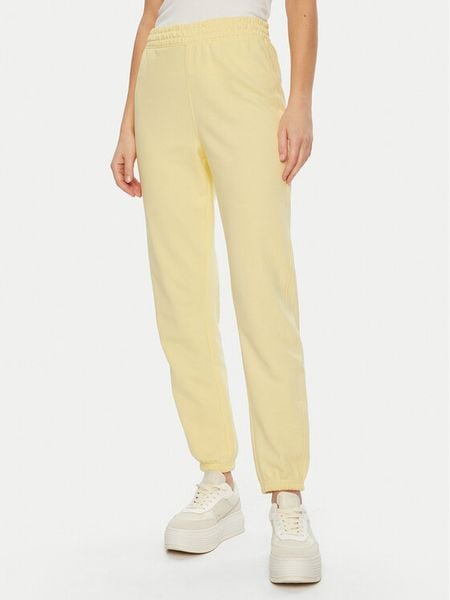 ONLY Spodnie dresowe Bella 15312094 Żółty Regular Fit. Żółte spodnie dresowe ONLY, m, bez wzorów, z bawełny. Za 69,99 zł.