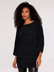 Apricot Sweter w kolorze czarnym rozmiar: XXL. Czarne swetry oversize Apricot, xxl, bez wzorów, bez ramiączek. Za 96,60 zł.